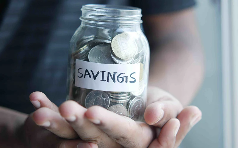 Understanding the Pros and Cons of Shared Savings Accounts